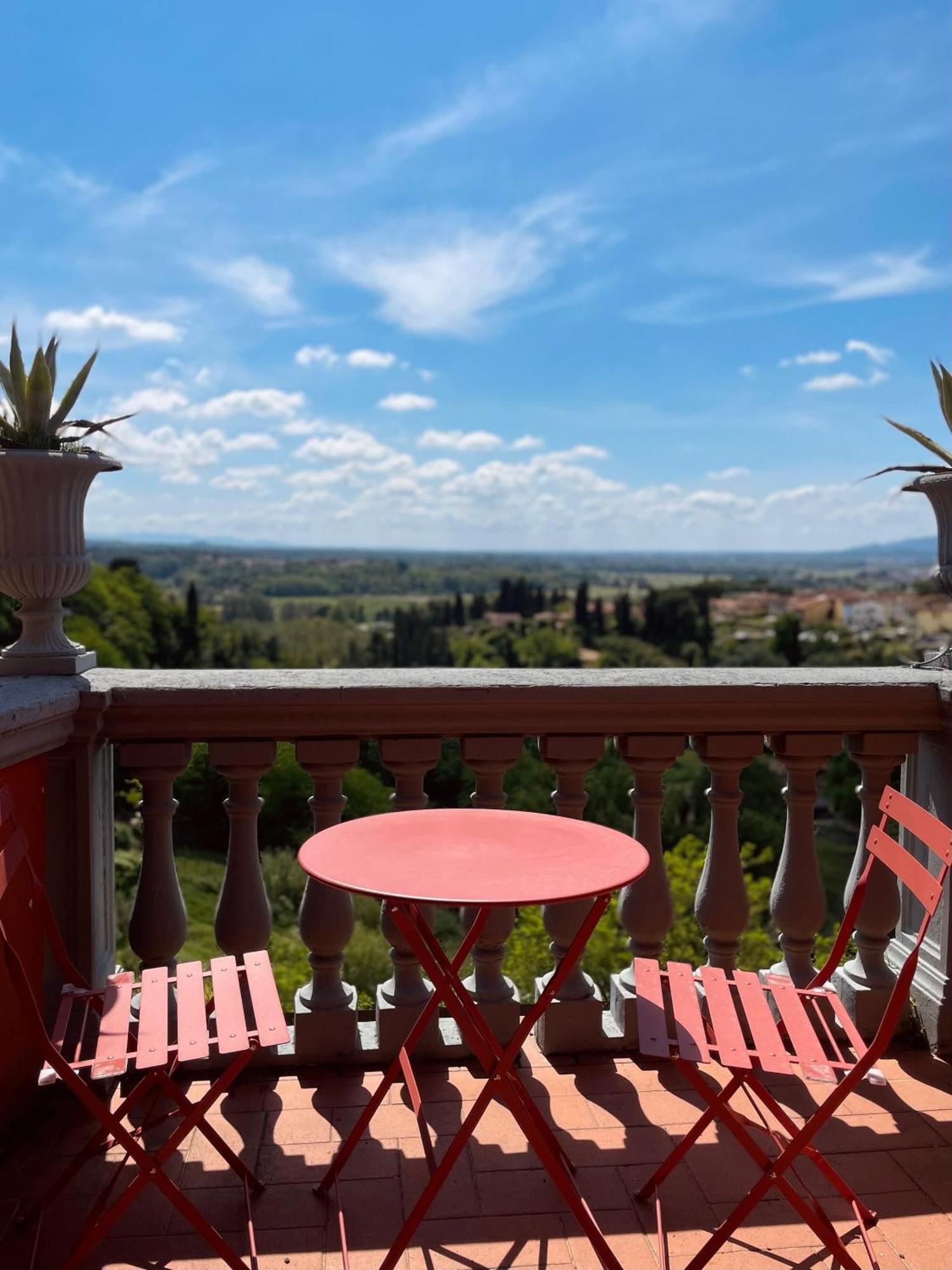 Quattro Gigli Hotel Montopoli in Val dʼArno Exterior foto